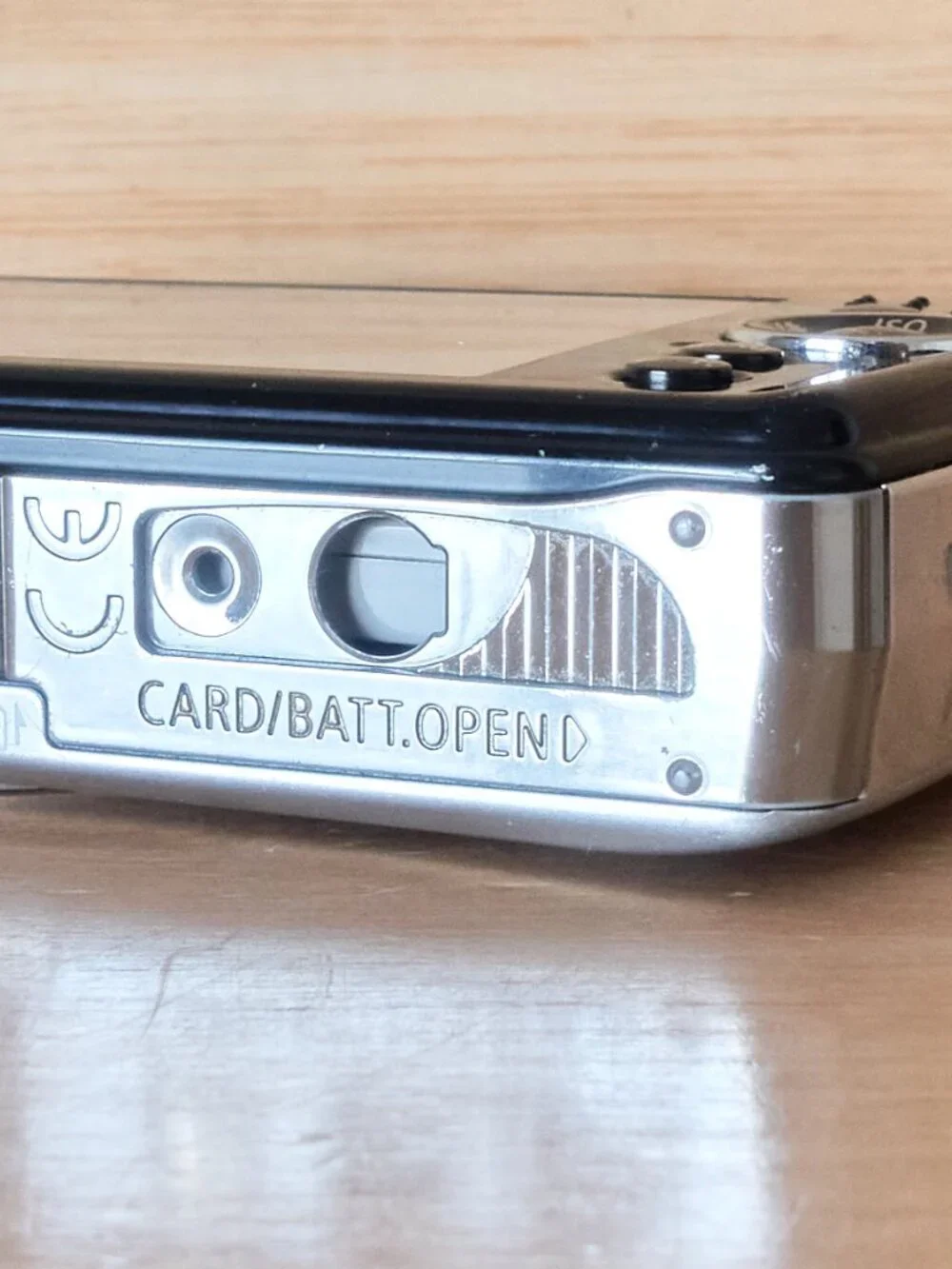 Canon PowerShot SD630 Digital ELPH 6.0MP Camera Silver 3x Zoom Tested - Picture 12 of 12